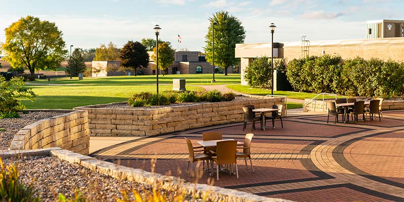 The Calmar campus on a sunny fall morning.