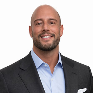 Austin Heeren headshot
