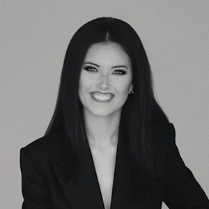 Bailey Kloft headshot