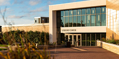 Picture of the exterior of the Calmar Student Center