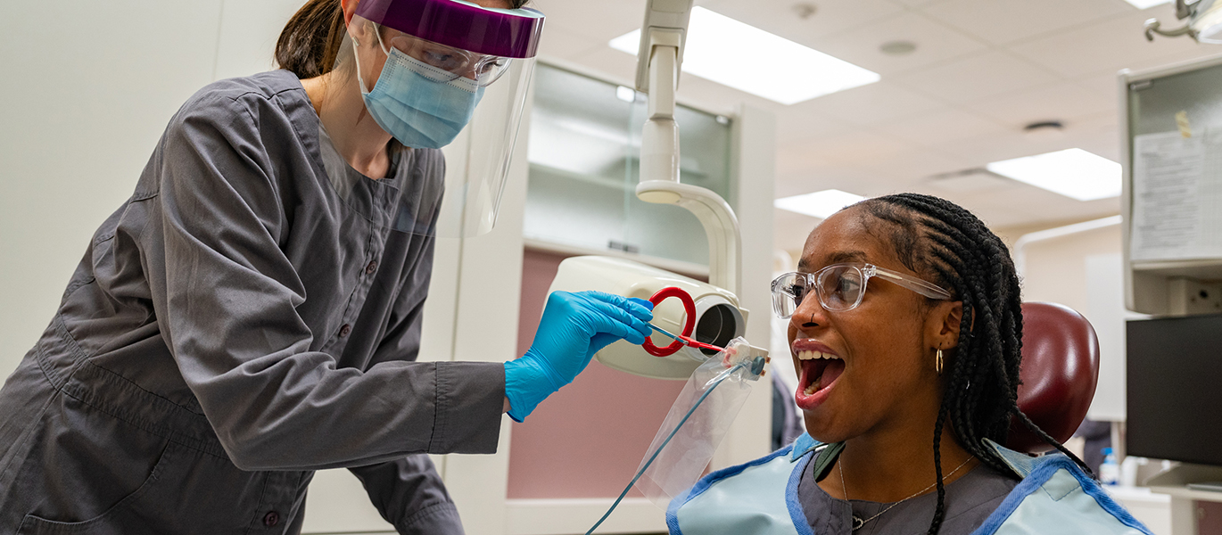 Dental Assisting_featured photo